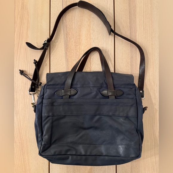 Filson 24hr Briefcase - Navy Tin Cloth, bridle leather strap - Picture 9 of 10